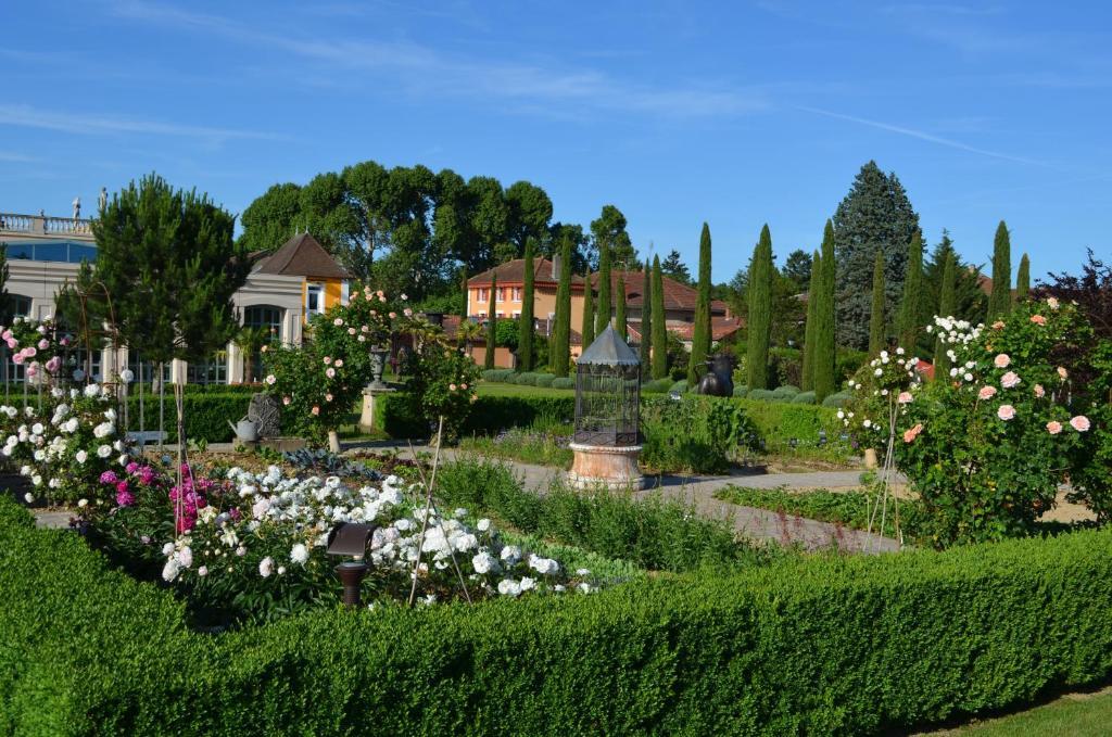 Georges Blanc Parc & Spa Vonnas Exterior foto